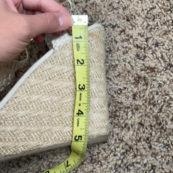 Wedges - Picture 7 of 11